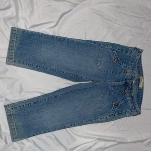 Capri jeans for women